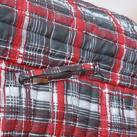 COPY - Tribal Ladies Plaid Nylon Vest Size:XLarge Color:Gray and Red - Picture 3 of 10